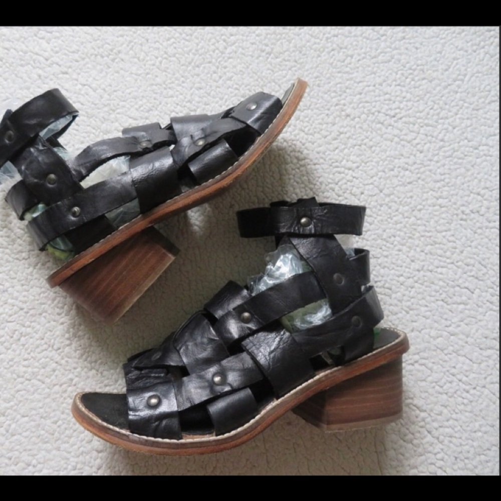 Free People x Revolve River Stone Black Leather Strappy Block Heel Sandals